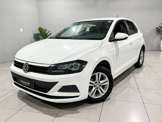 VOLKSWAGEN POLO 1.0 MPI TOTAL FLEX MANUAL VOLKSWAGEN POLO 1.0 MPI TOTAL FLEX MANUAL